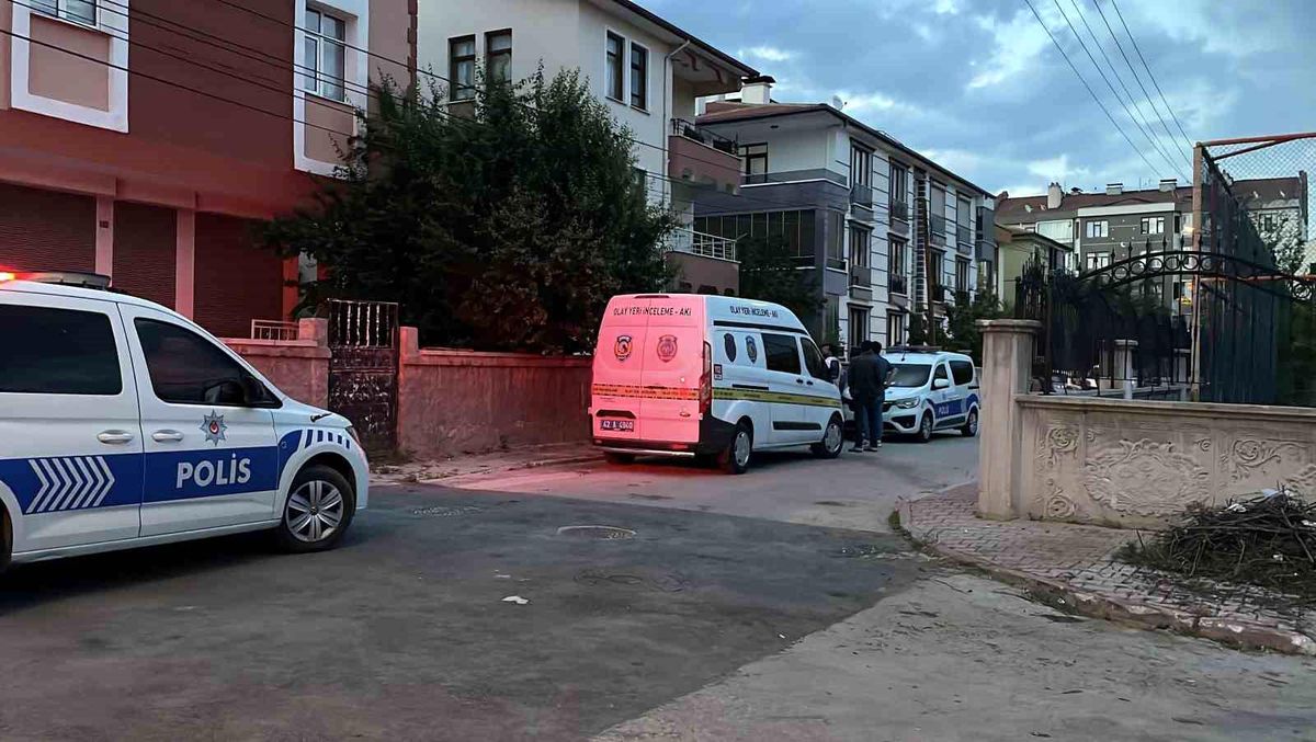 Konya\'da Kadın Bıçaklandı
