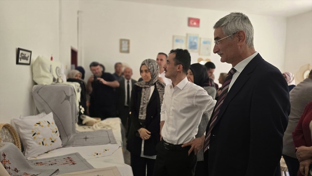 Tokat Pazar'da El Sanatları Sergisi Açıldı
