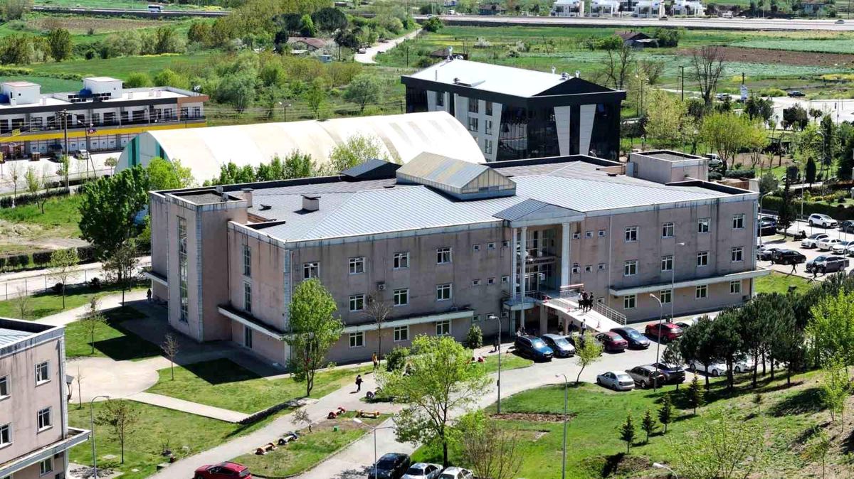 Sakarya MYO 50. Yılını Kutladı
