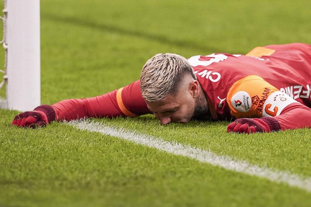 Taraftar çıldıracak! Ezeli rakip Icardi’yi istiyor