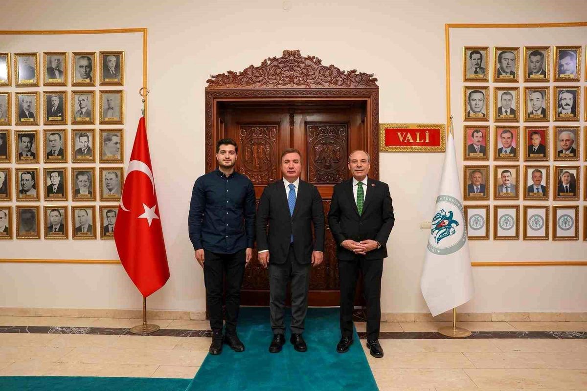 Gazi Gündüz\'den Vali Aydoğdu\'ya ziyaret