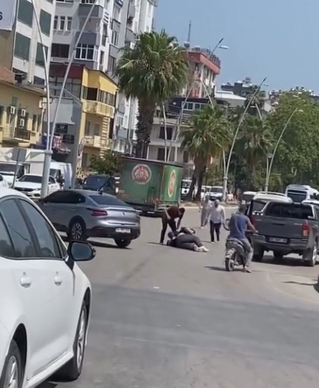 Adana'da Trafik Kavgası: Pompalı Tüfek ve Darbe