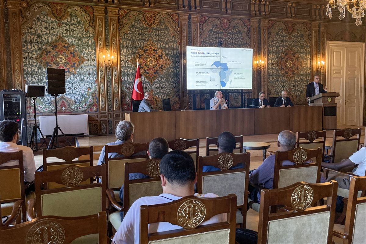 Türkiye\'nin Afrika Ekonomik Açılımı Panelde Tartışıldı
