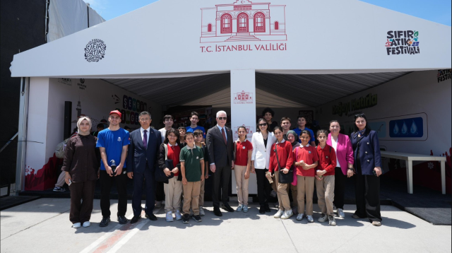 Vali gibi vali! Davut Gül, Sıfır Atık Festivali'nde tüm stantları gezdi