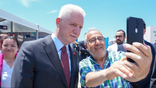 Vali gibi vali! Davut Gül, Sıfır Atık Festivali'nde tüm stantları gezdi