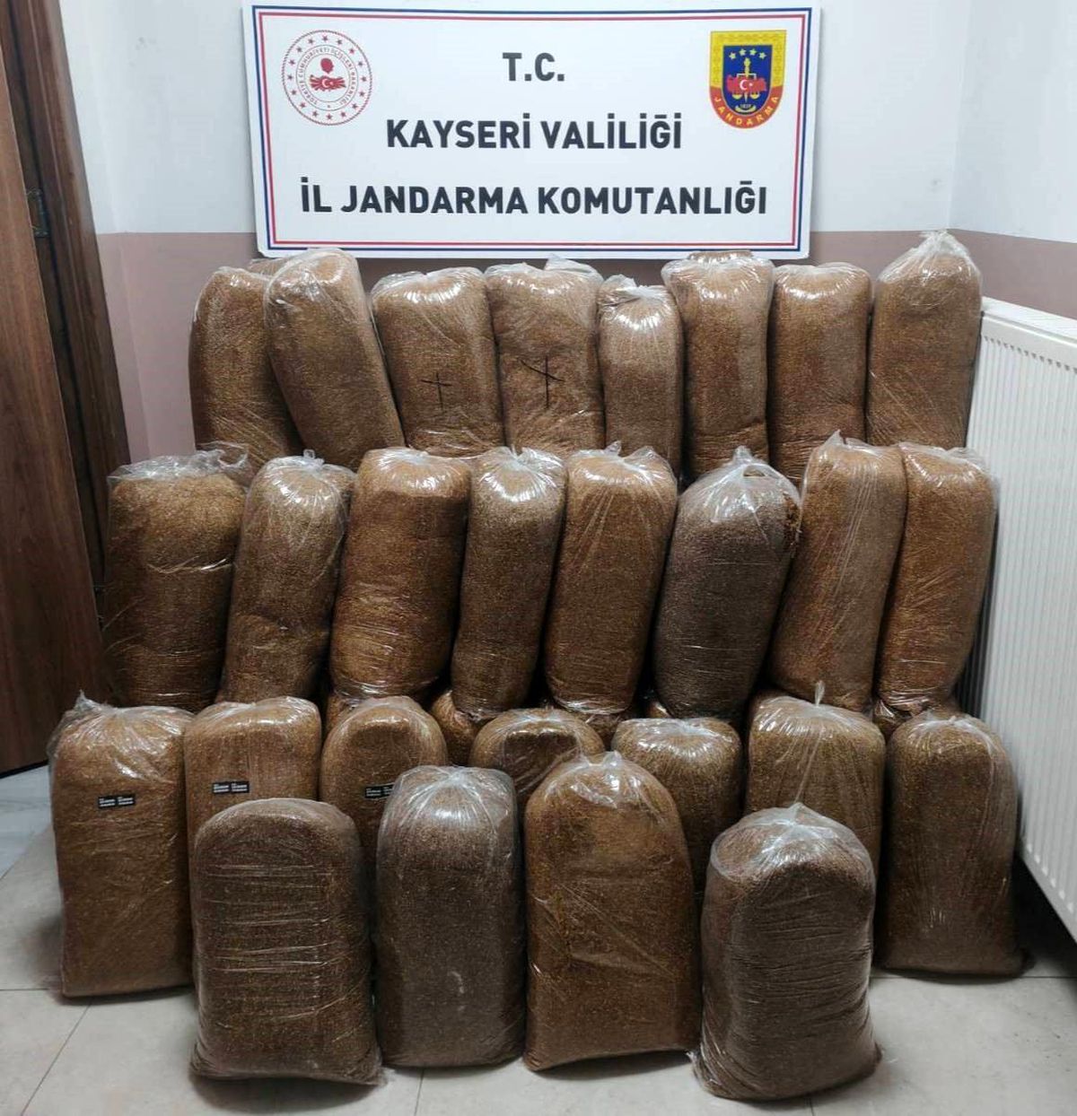 Kayseri\'de 510 Kilo Kaçak Tütün Ele Geçirildi