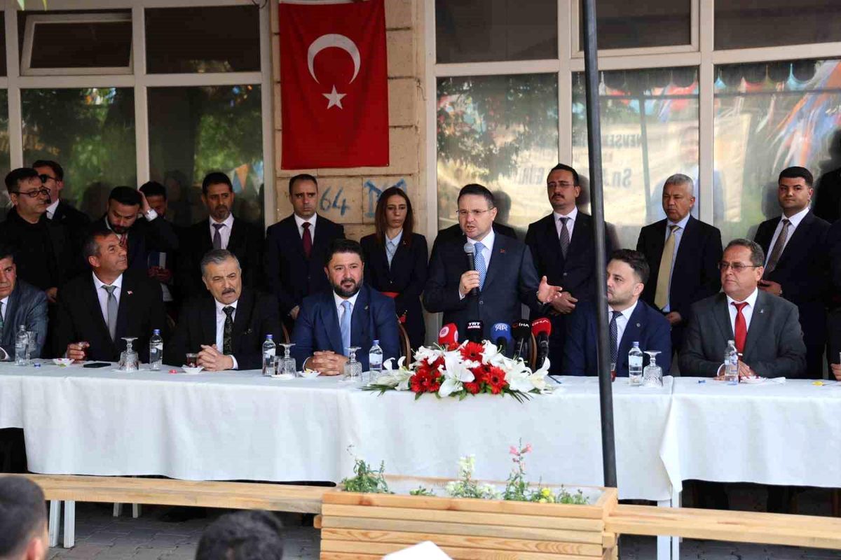 Adalet Bakanı\'ndan \'Terörsüz Türkiye\' ve yerel proje müjdesi