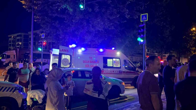 Bursa'da Aile Kavgası: 3 Yaralı