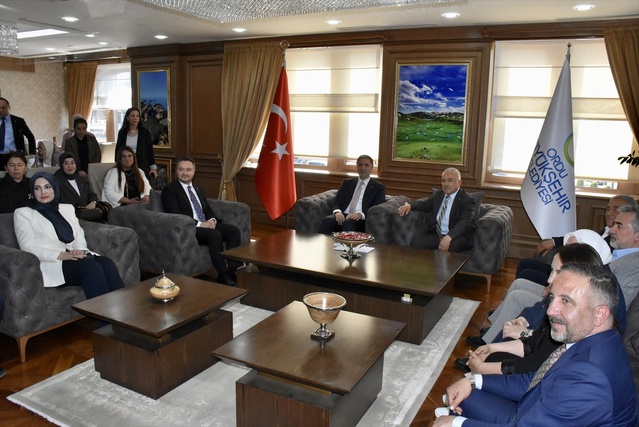 Sırakaya: Ateş sarmalında ülkemizi caydırıcılıkla koruyoruz