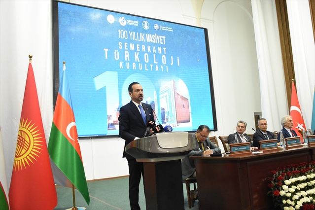 Bakü'nün 100 yıllık sözü Semerkant'ta hayat buldu