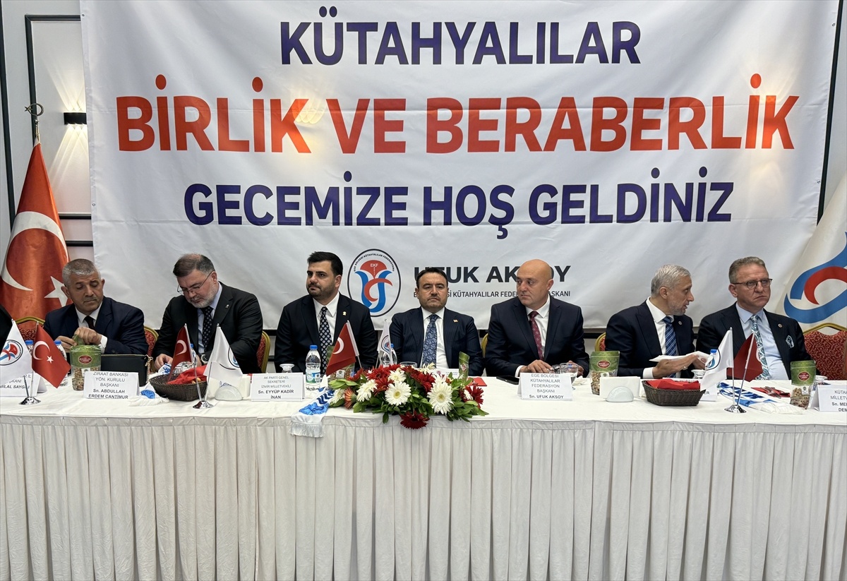 İnan: Yalanlarla sulandırılan iyiliklerden sıkıldık