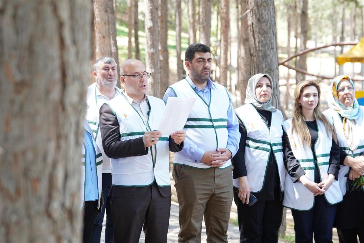 AK Parti\'den Çevre Günü\'nde Sıfır Atık Mesajı