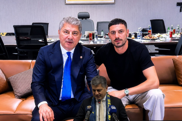 Al-Ahli'de Merih Demiral'ı açıklayan Hakan Safi'ye şok cevap