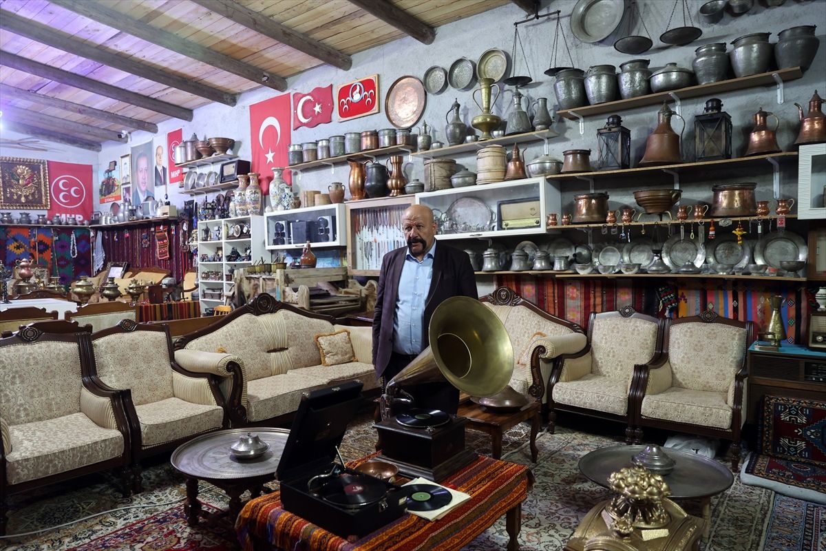 Sivas\'ta Antika Müzesi: Recep Aslan\'ın Koleksiyonu