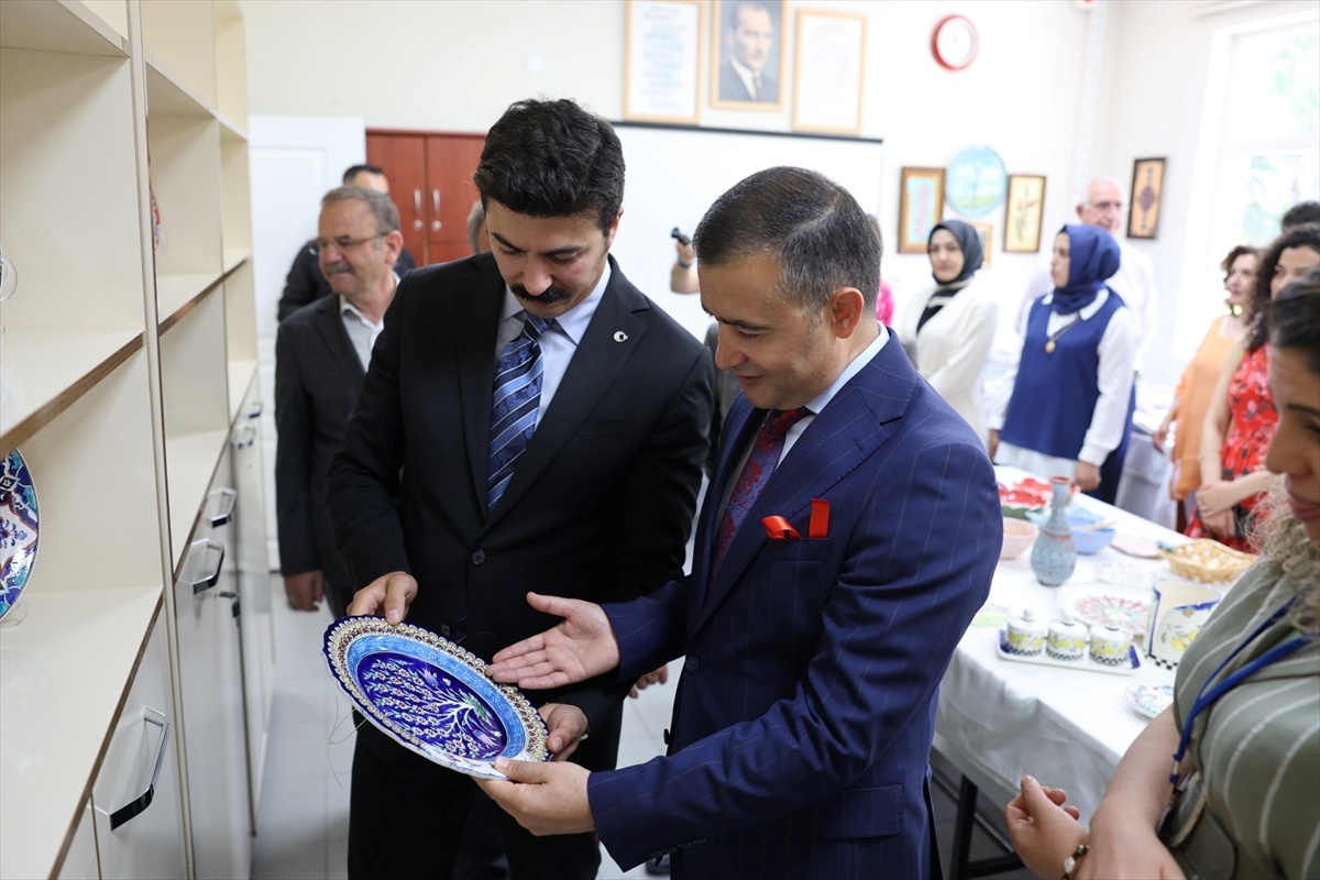 Avanos\'ta Hayat Boyu Öğrenme Haftası Sergisi