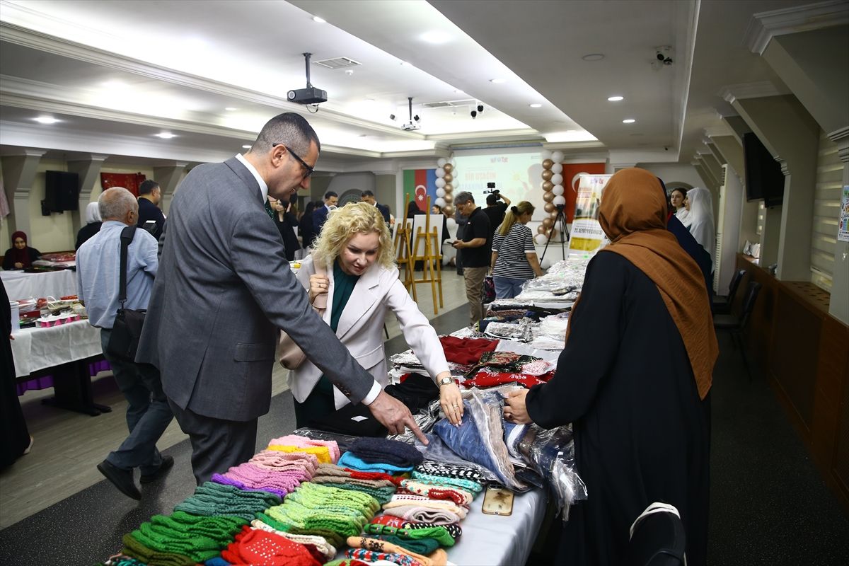 Bakü\'deki kermes yetim çocuklara destek olacak