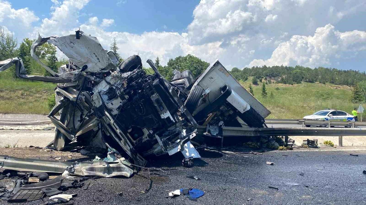 Bilecik\'te Trafik Kazası: 1 Ölü