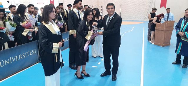 Dicle Üniversitesi BESYO Mezuniyet Töreni