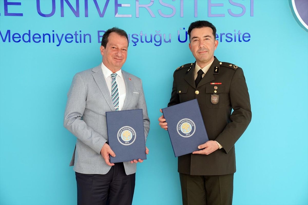 Dünya Savunma Sanayisine Yerli Katkı