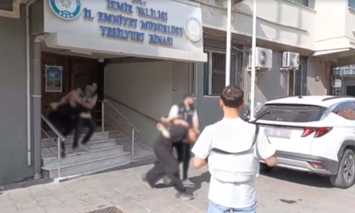 Çeşme\'de Silahlı Saldırı: 1 Ölü, 3 Gözaltı