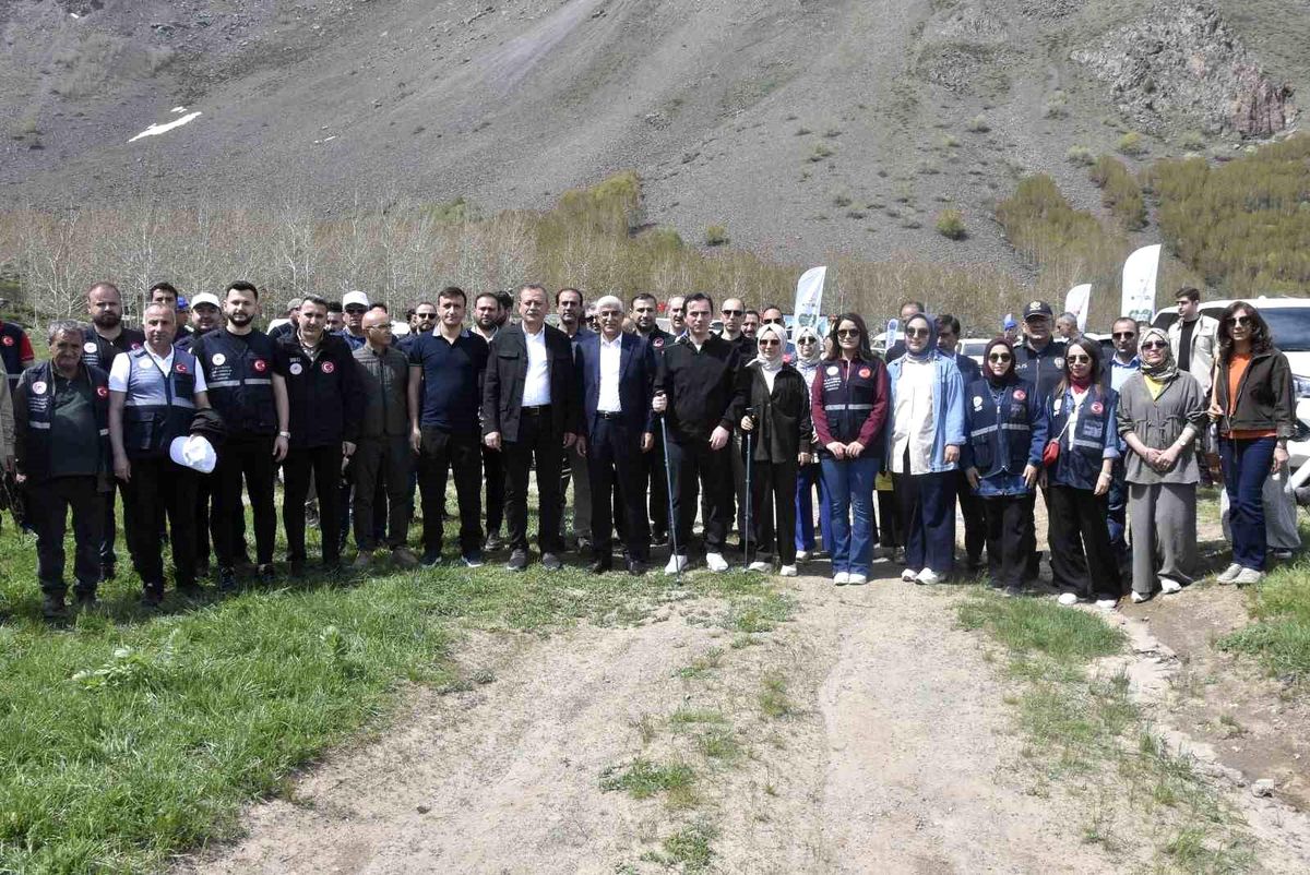 Nemrut Kalderası\'nda Çevre Farkındalığı