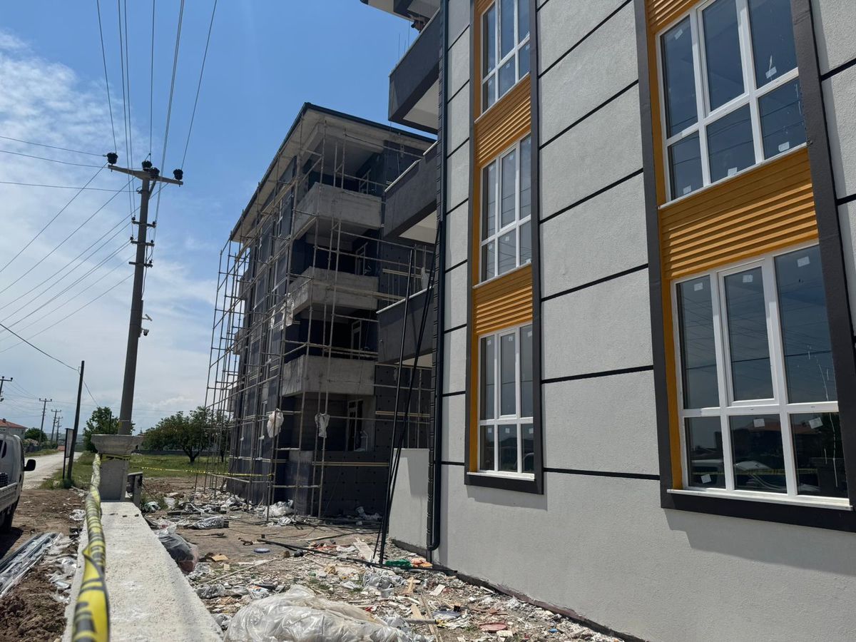 Kulu\'da İnşaatta Elektrik Çarpması