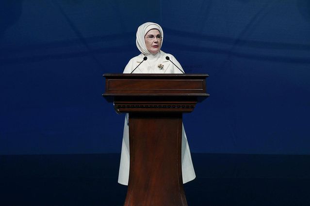 Emine Erdoğan'dan Sıfır Atık Forumu paylaşımı: Yepyeni başlangıçların vesilesi olmasını temenni ediyorum