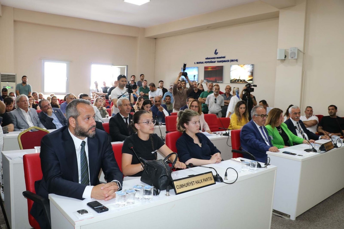 Güzelbahçe\'nin Yeni Başkan Vekili Ayşe Akın