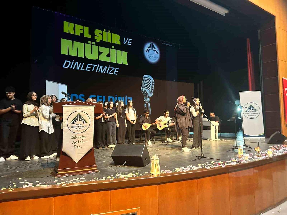 Kahta Borsa İstanbul Fen Lisesi\'nden duygu dolu program