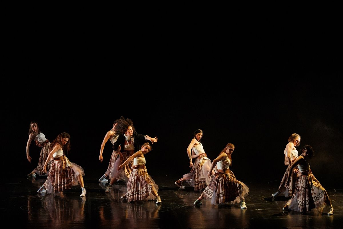 İstanbul Opera Festivali\'nde Modern Dans Performansları