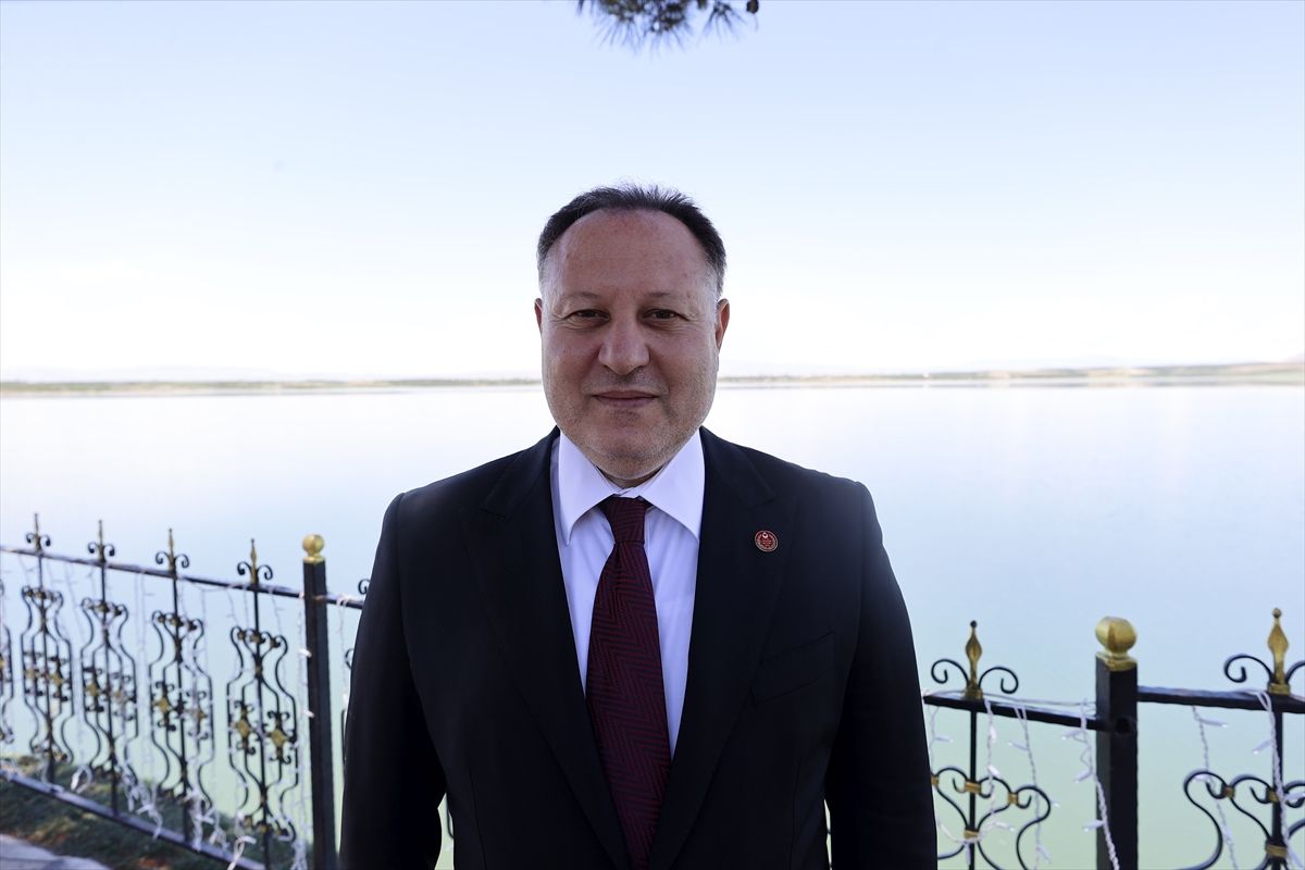 Öztürkler: Türk askerinin varlığı vazgeçilmez