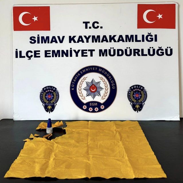 Kütahya'da Uyuşturucu Operasyonu: 2 Gözaltı