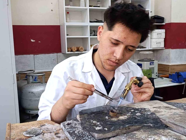 Kahramanmaraş'ta Kuyumcu Yetiştiren Okul