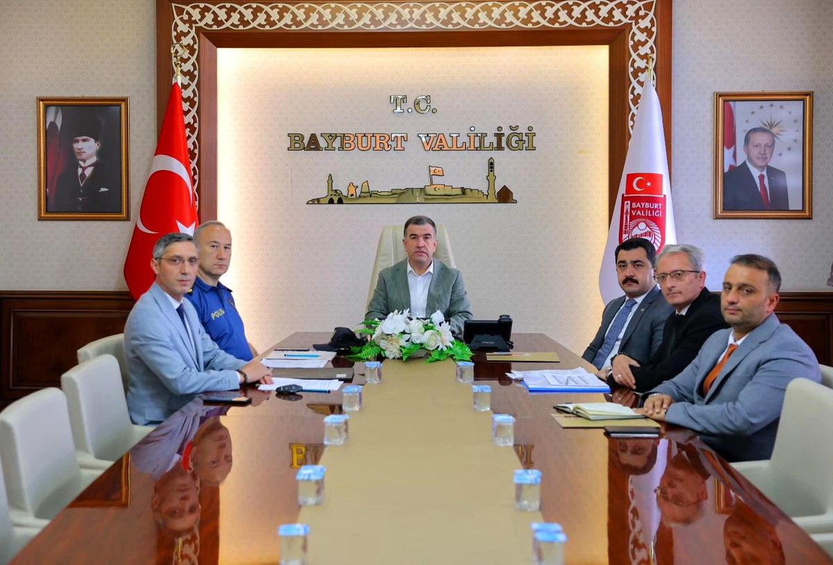 LGS İçin Bayburt\'ta Güvenlik Tedbirleri Toplantısı