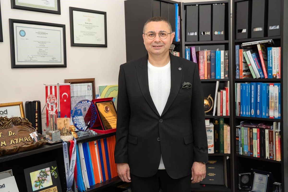 Prof. Atmaca\'dan Enerji Dönüşümü Uyarısı
