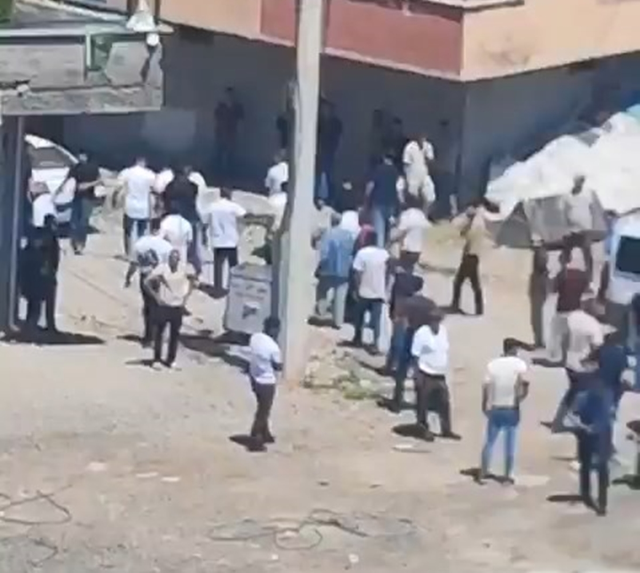 Narin Güran soruşturmasında tutuklu Nevzat Bahtiyar'ın oğlu ve yeğeninin karıştığı kavgada 5 yaralı