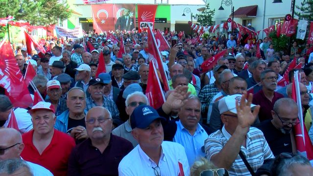 Özgür Özel: Kararlılıkla Yeni Bir Yürüyüşe Çıkıyoruz