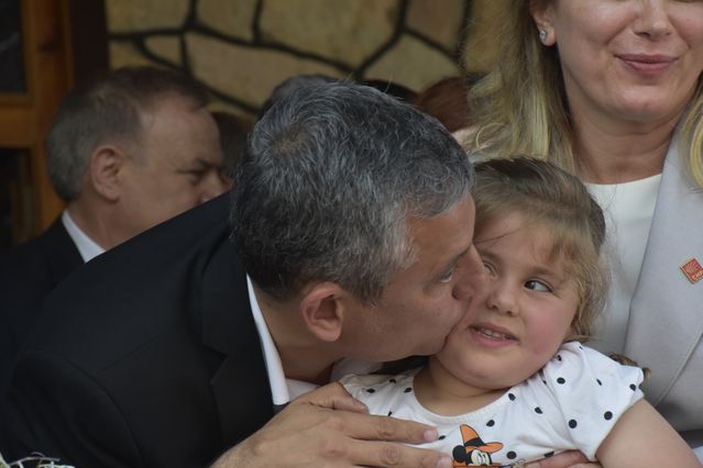 Özgür Özel: İktidar İçin Mücadeleye Devam