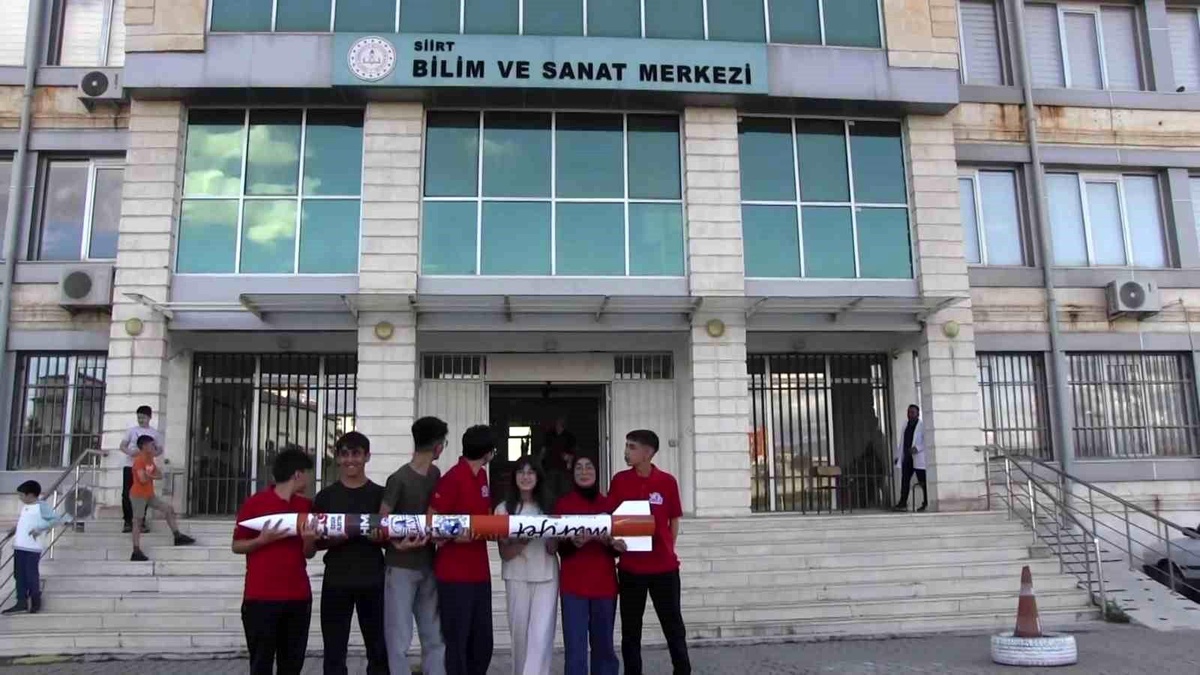Siirt\'ten Marifet Roket Takımı TEKNOFEST\'te