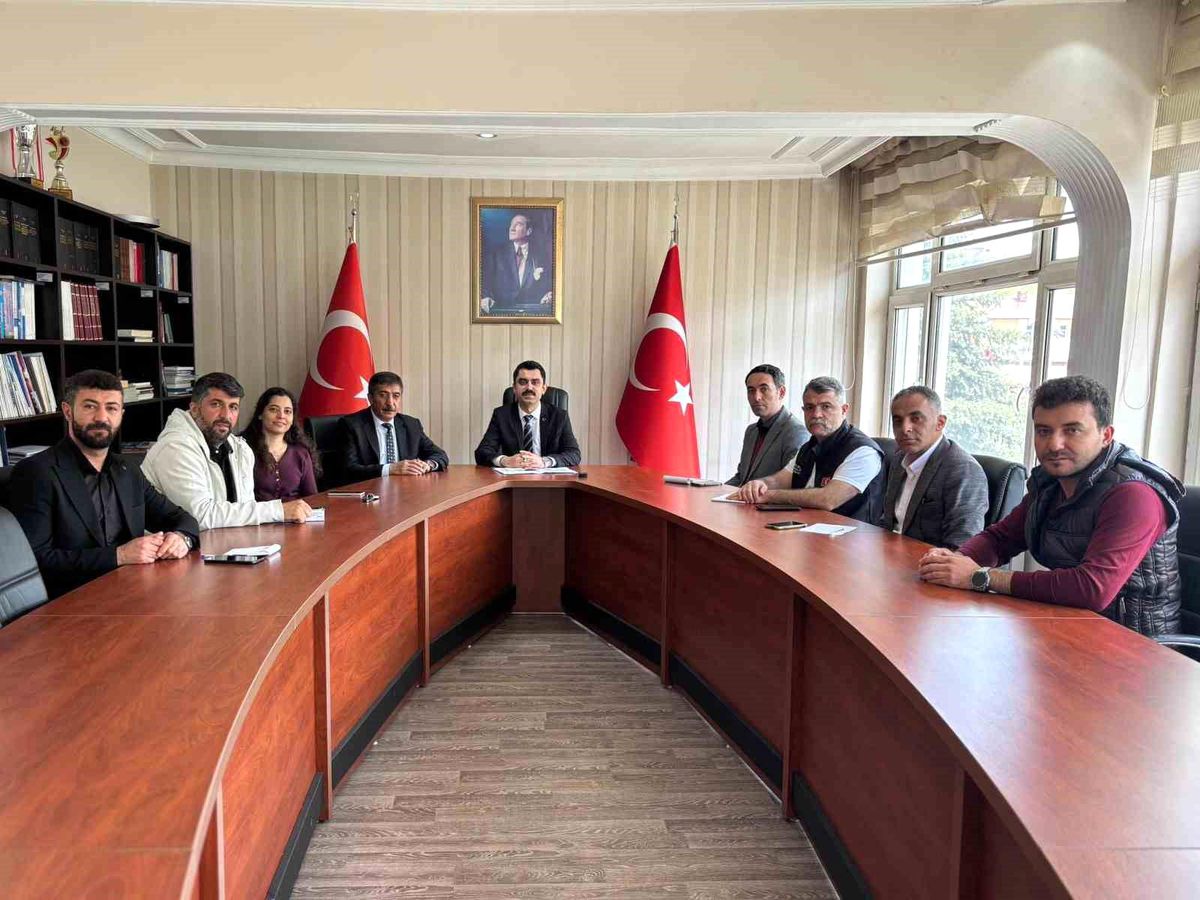 Susuz\'da kamu yatırımları masaya yatırıldı, projelerde son durum değerlendirildi