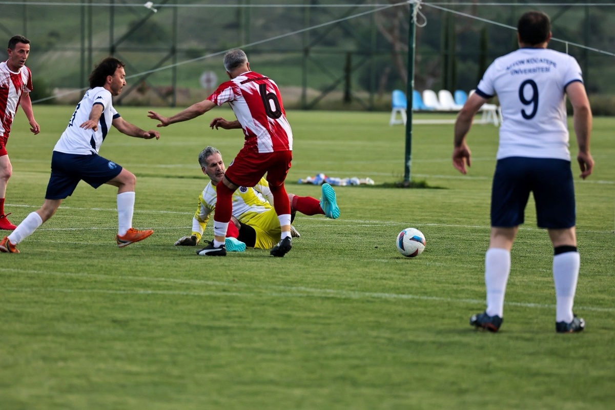 UNİPER Spor Oyunları Başladı