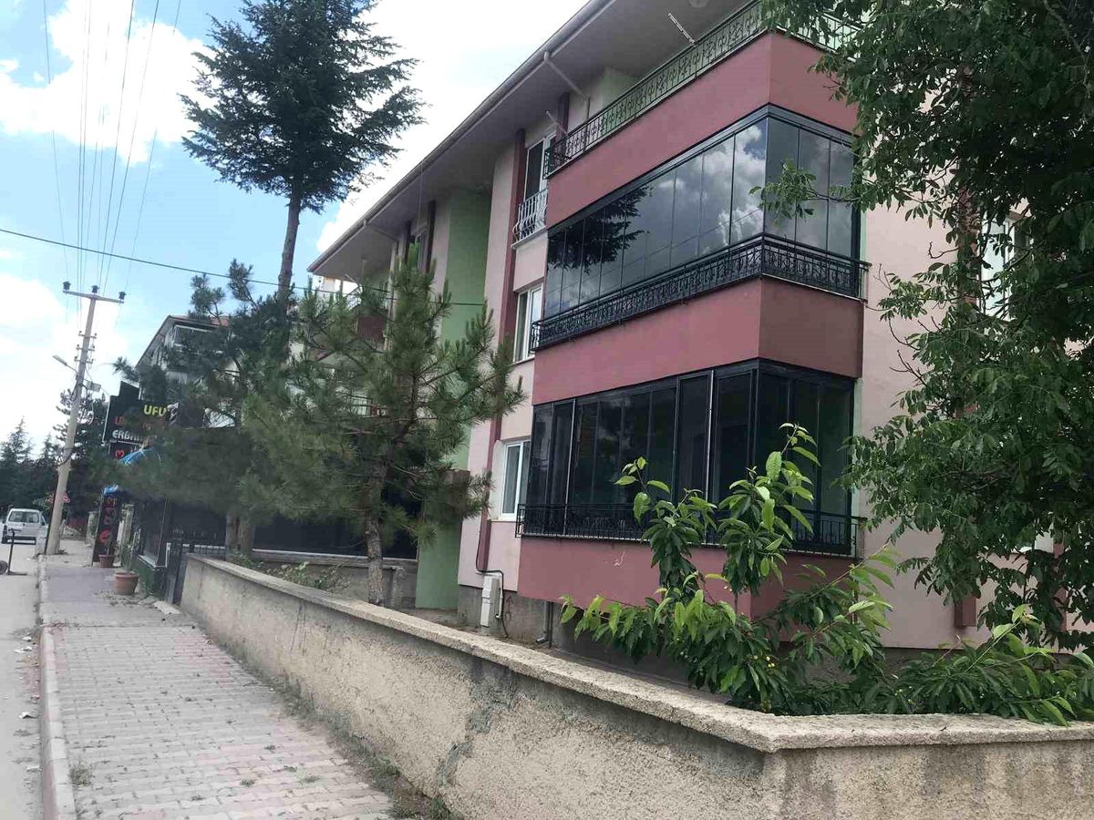 Ereğli\'de 70 Yaşındaki Kadın Bıçaklanarak Öldürüldü