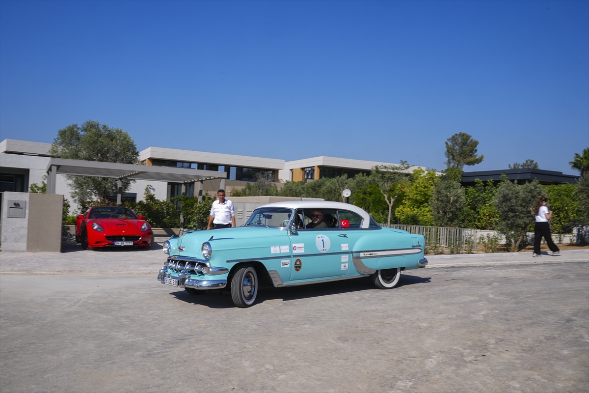 28. Batı Anadolu Rallisi\'nin 2. etabı İzmir\'de sürüyor