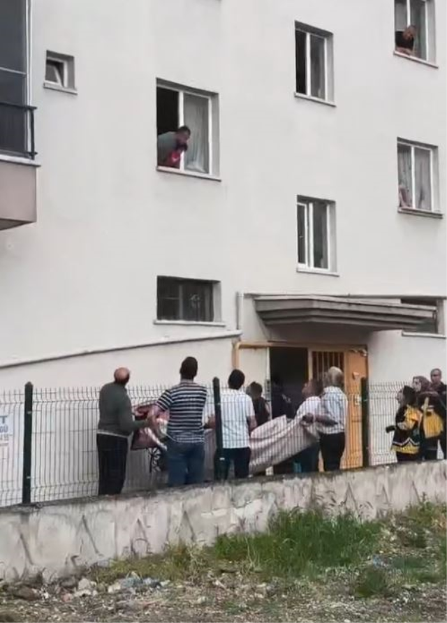 3 yaşındaki kızını rehin alan baba vurularak etkisiz hale getirildi