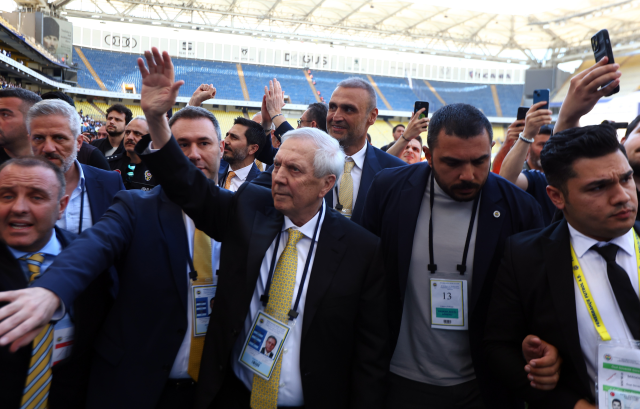 Aziz Yıldırım: Messi lazımsa Messi, Ronaldo lazımsa Ronaldo gelir