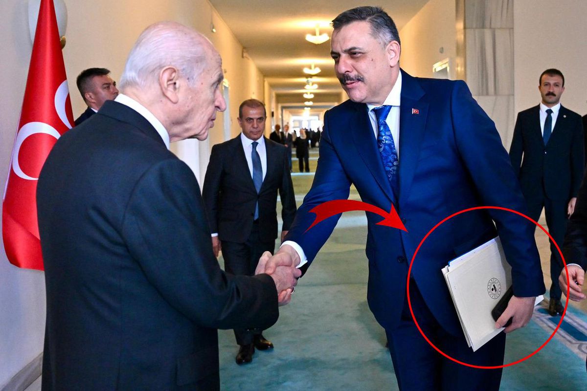 Bahçeli görüşmesinde Bakan Çiftçi\'nin elindeki dosyanın sırrı çözüldü
