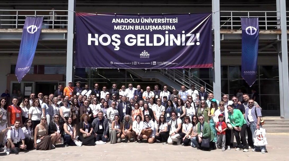 Anadolu Üniversitesi Mezunlar Buluşması