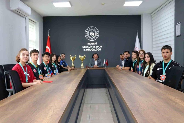 Kayseri Kick Boksçularından Dünya Kupası Başarısı