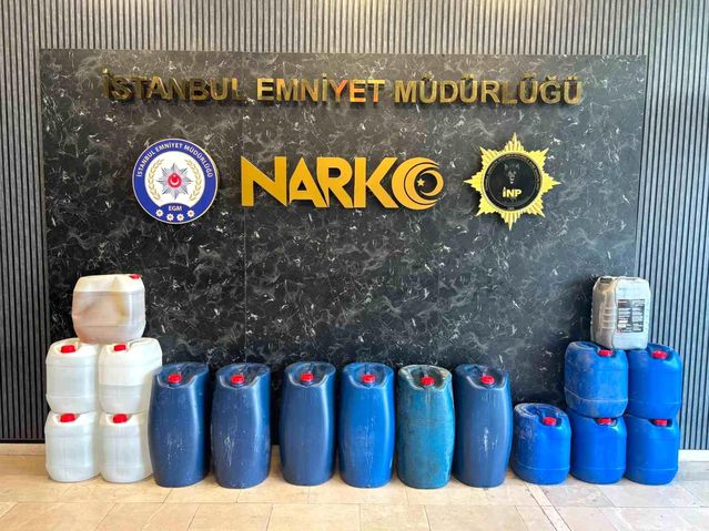 İstanbul'da Uyuşturucu Operasyonu: 519 Kilo Metamfetamin Ele Geçirildi