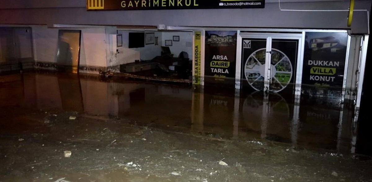 Konya\'da dağlık alandan gelen sel etkili oldu